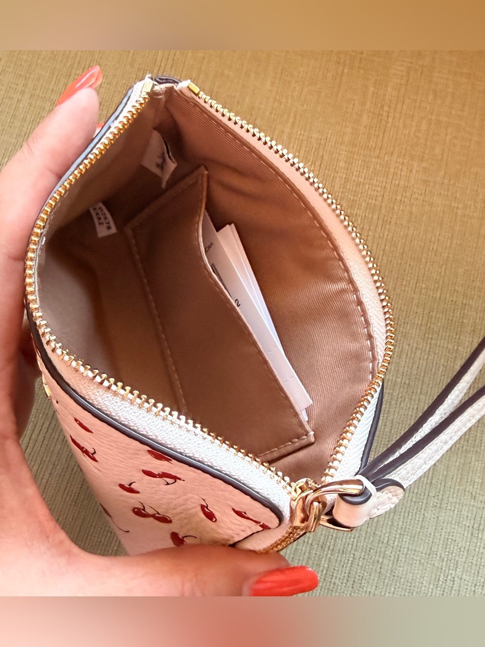 COACH Corner Zip Wristlet with Cherries 🍒 Print NWT - Picture 5 of 5
